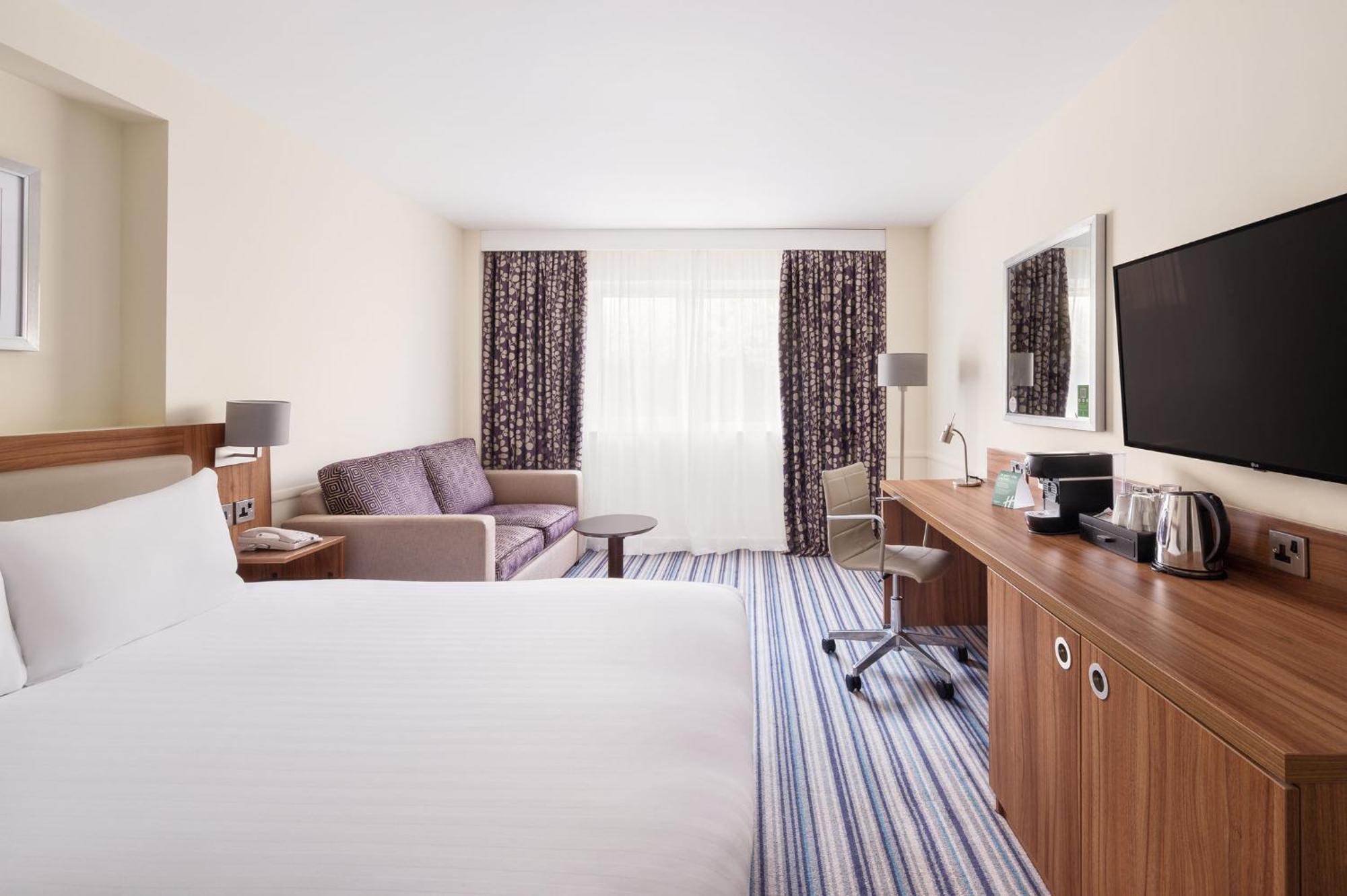 Hotel Leeds-wakefield M1 Jct40 By Ihg Wakefield